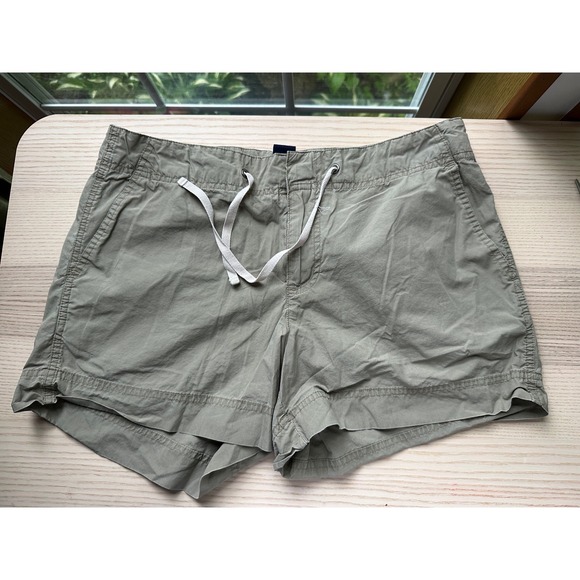 GAP Pants - Gap Womens Olive Green Khaki Utility Shorts Medium Casual Hiking Summer Gorpcore